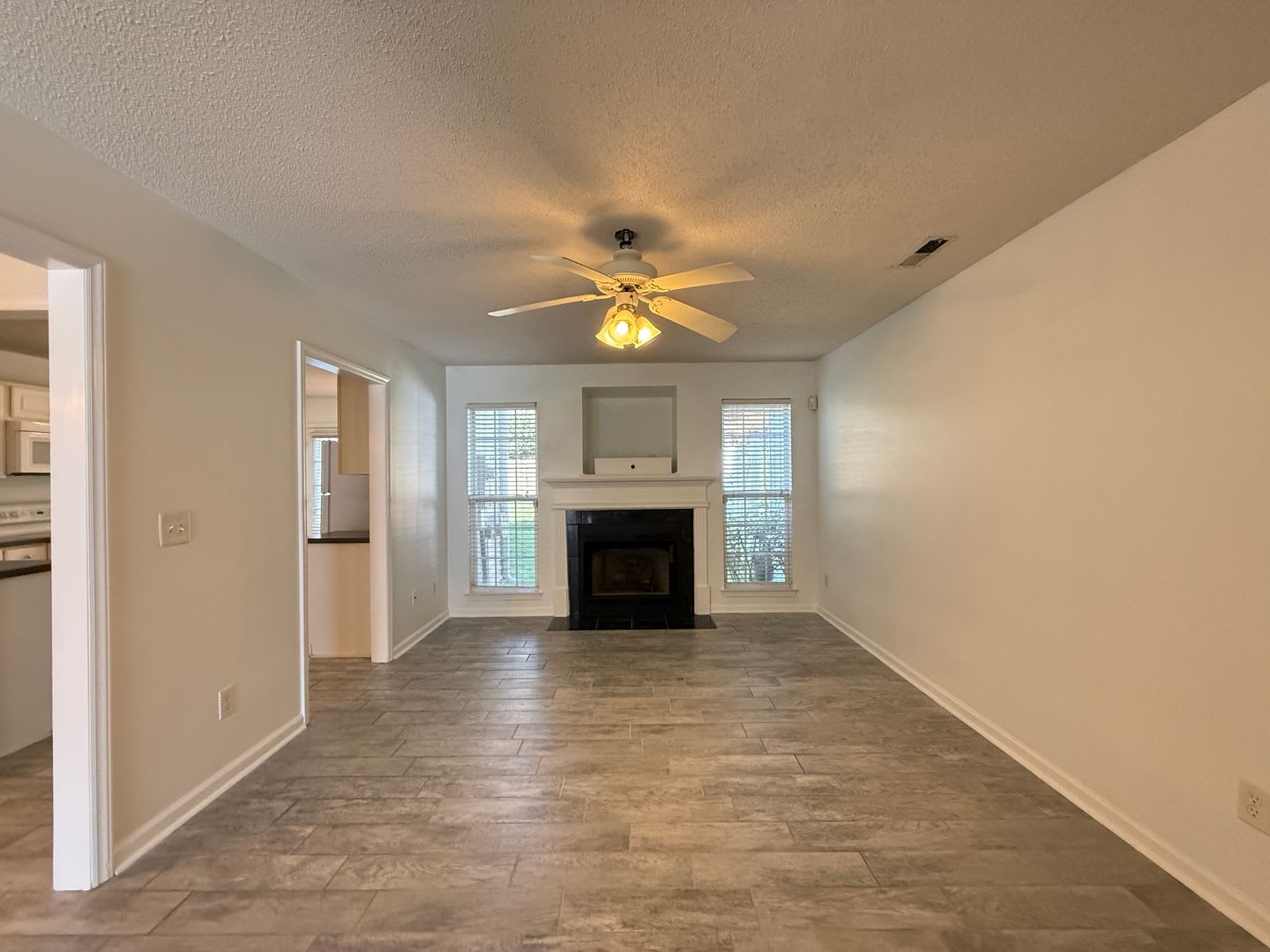 1148 Academic Drive – photo 5