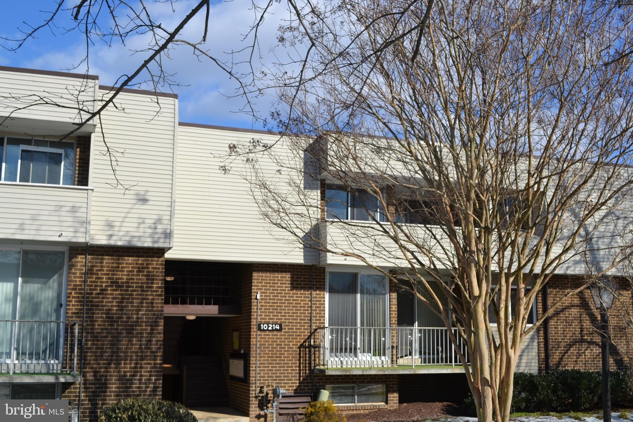 10214 PRINCE Place – photo 1