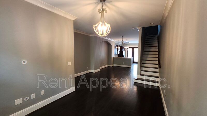 4727 Cypress Commons – photo 5