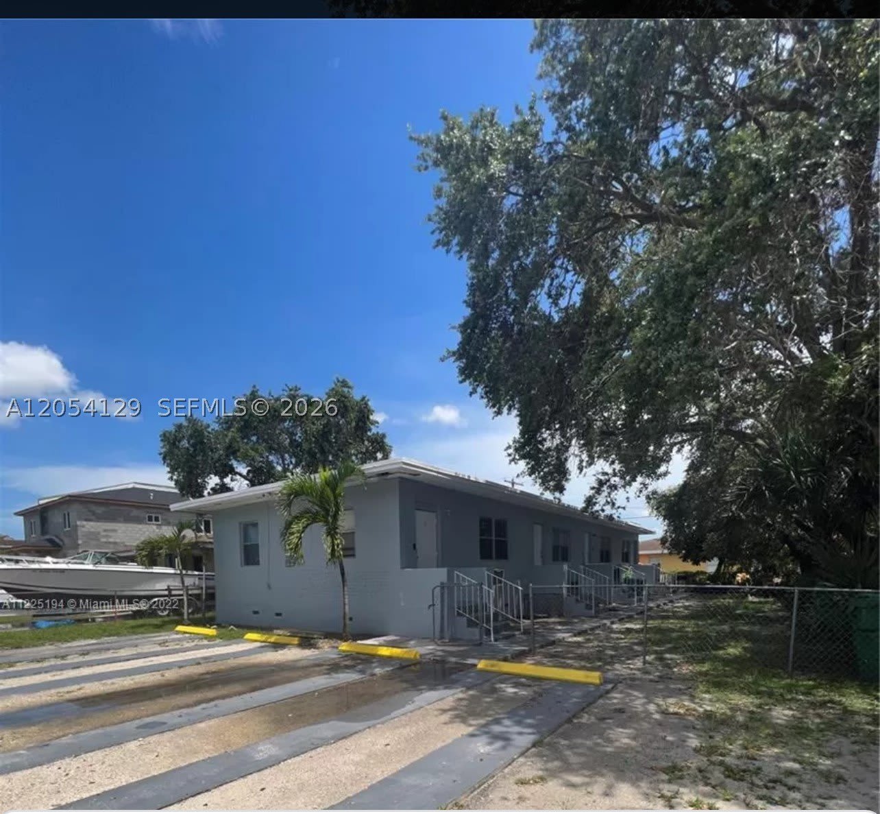 2560 WILMINGTON ST – photo 1