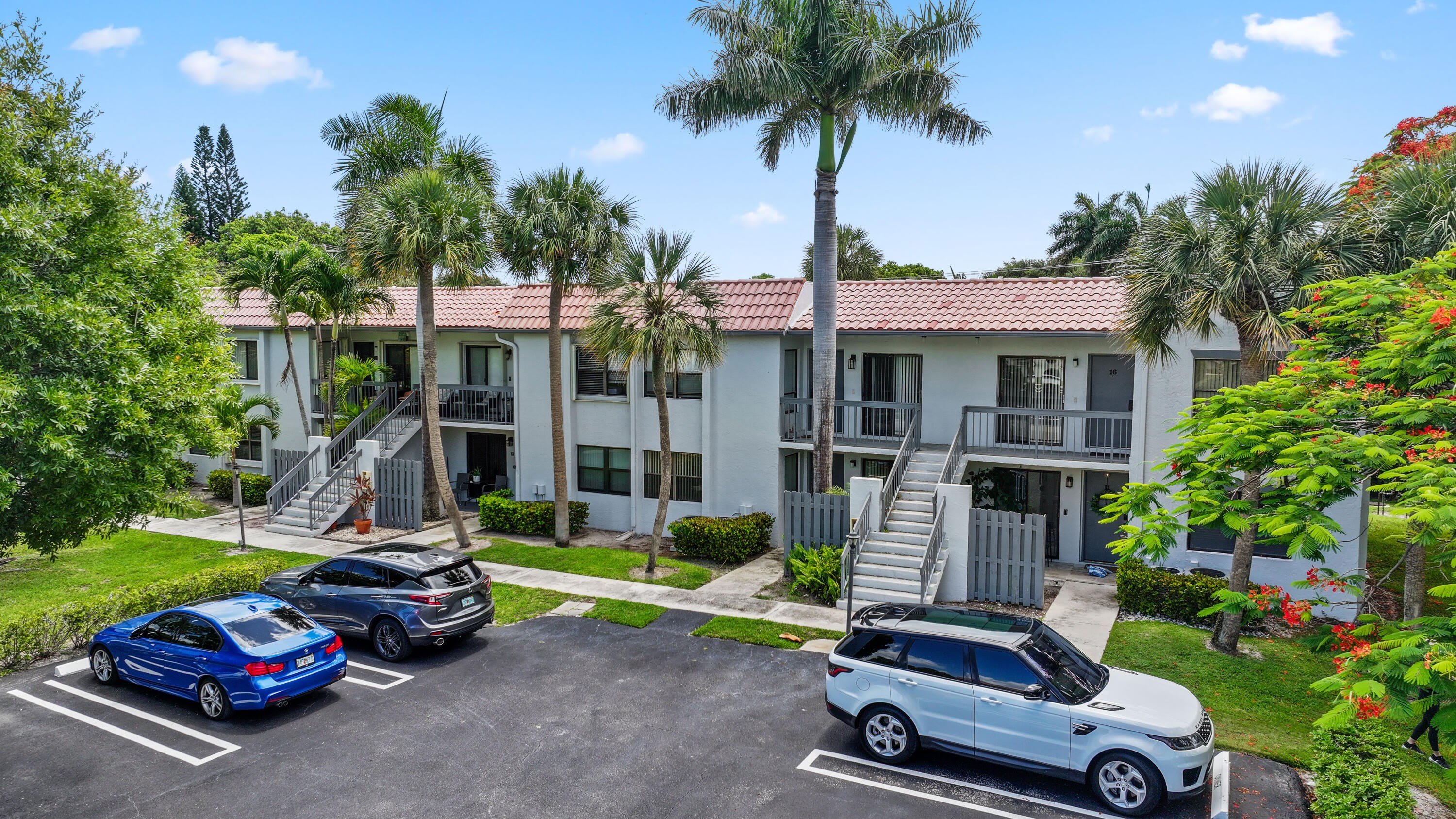 3275 Frederick Boulevard – photo 1
