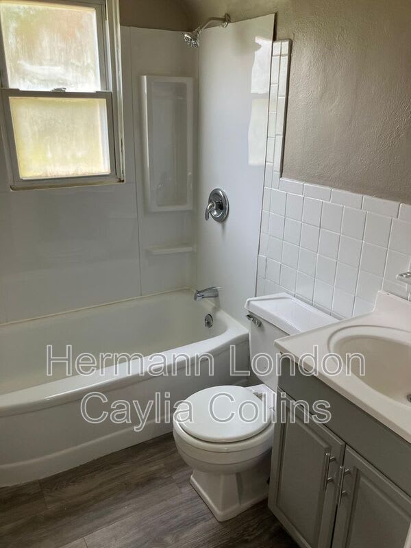 9859 Vickie Pl – photo 5