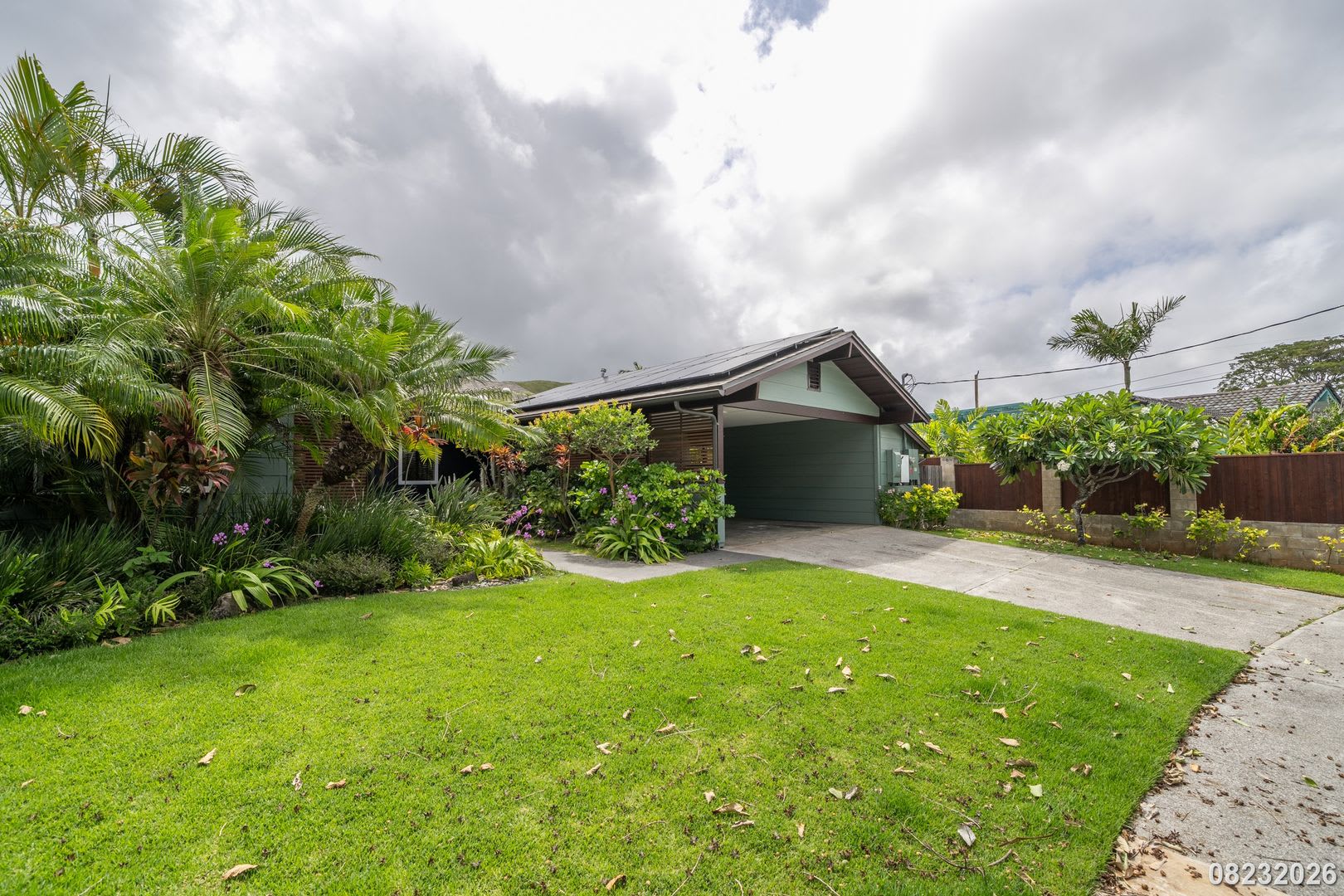 9 195 3Br 3Ba 1 816 Sf Private Executive Kailua Home With Spa Pv Battery Backup Available Now – photo 3