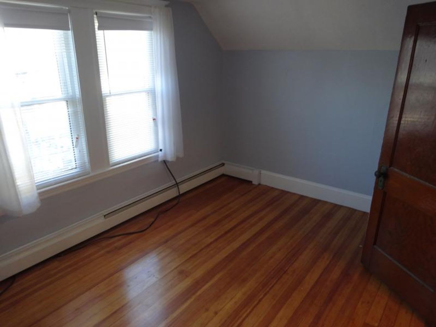 88 Hobart St 3C Boston Ma 02135 – photo 2