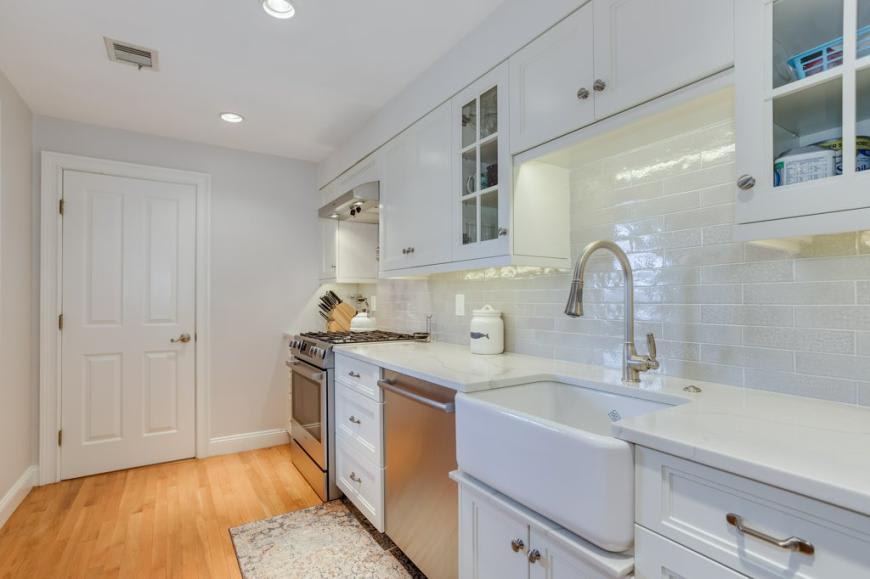 214 West 7Th St – photo 3