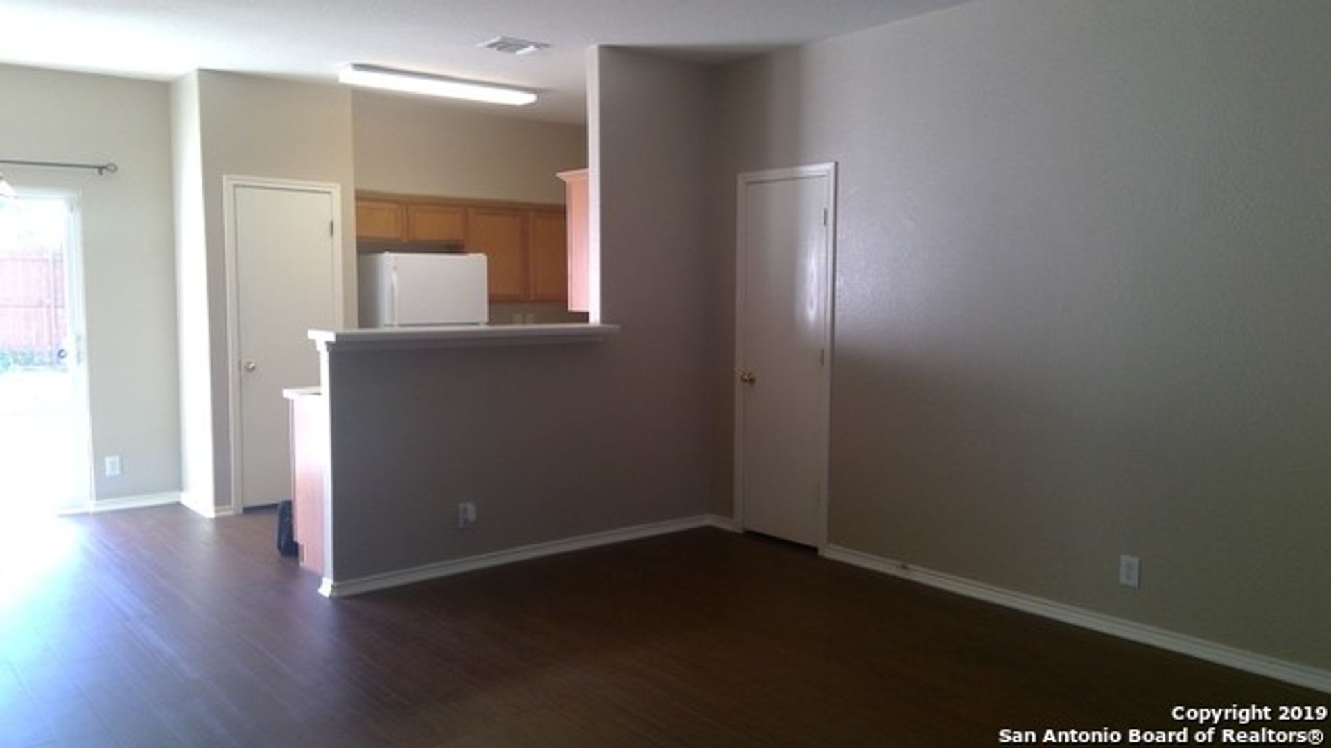1/2 off 2nd month's full rent. Townhouse near Medical Center in Gated Community – photo 3