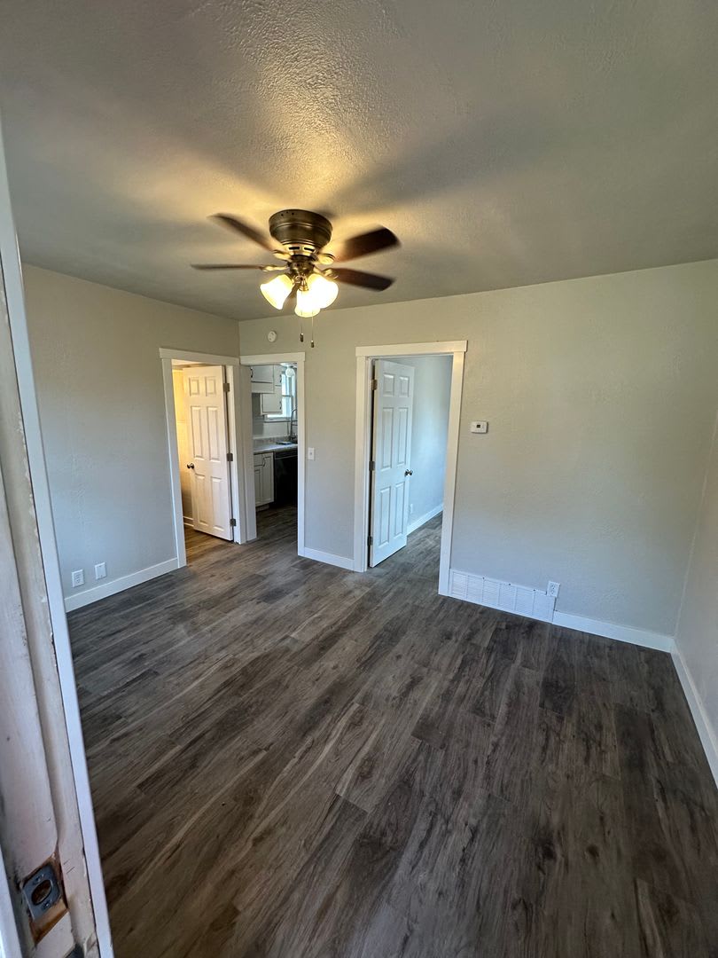 2115 Omaha St Eau Claire, WI 54703 – photo 1