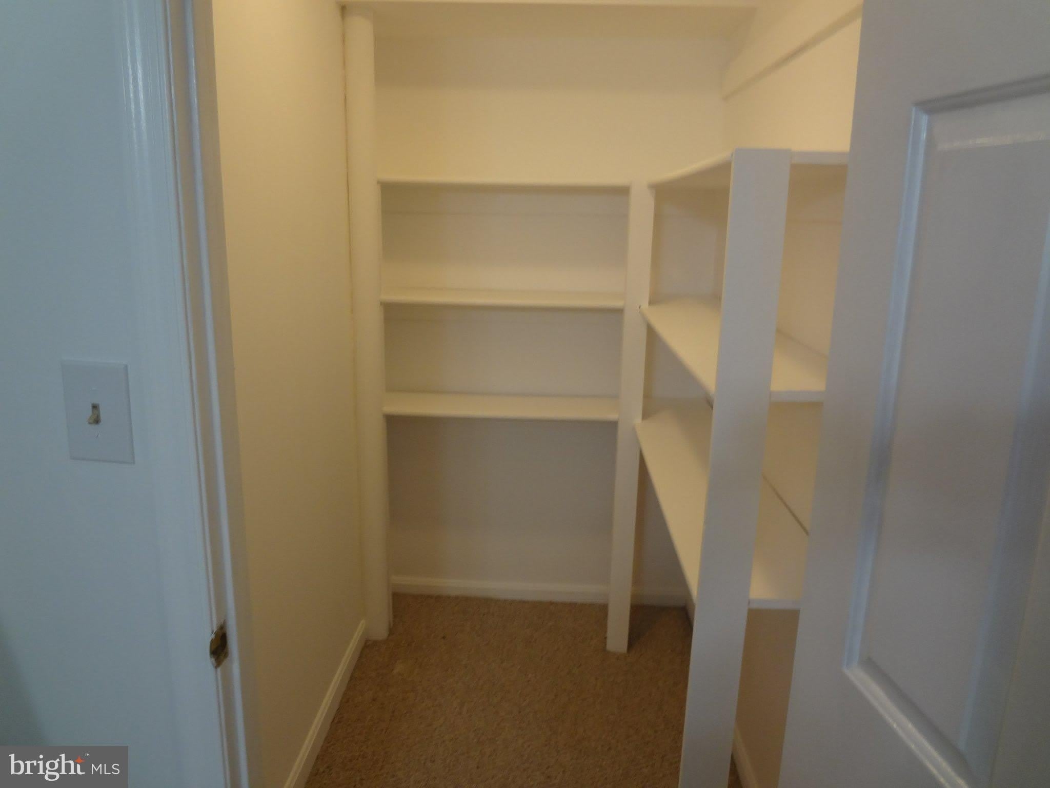 17540 QUEEN ELIZABETH Drive – photo 5