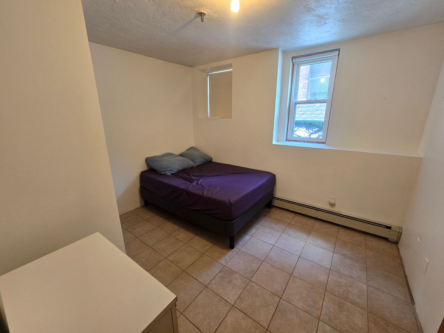 Allston 1-Bedroom with Included Utilities and Open Layout – photo 4