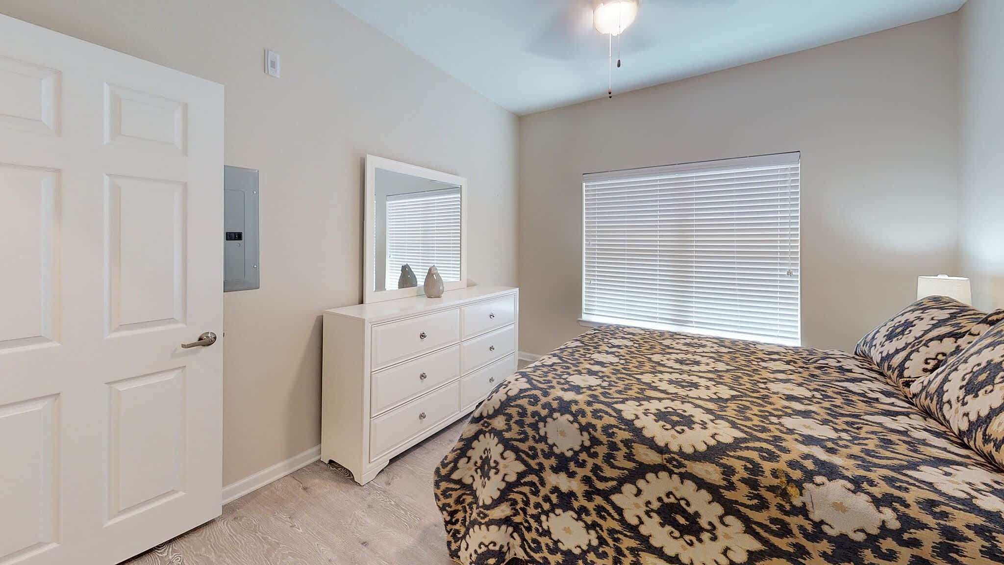 The West Hill Apartments – photo 2