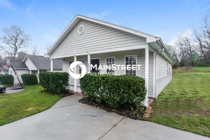 272 Epworth Street Northwest – photo 3