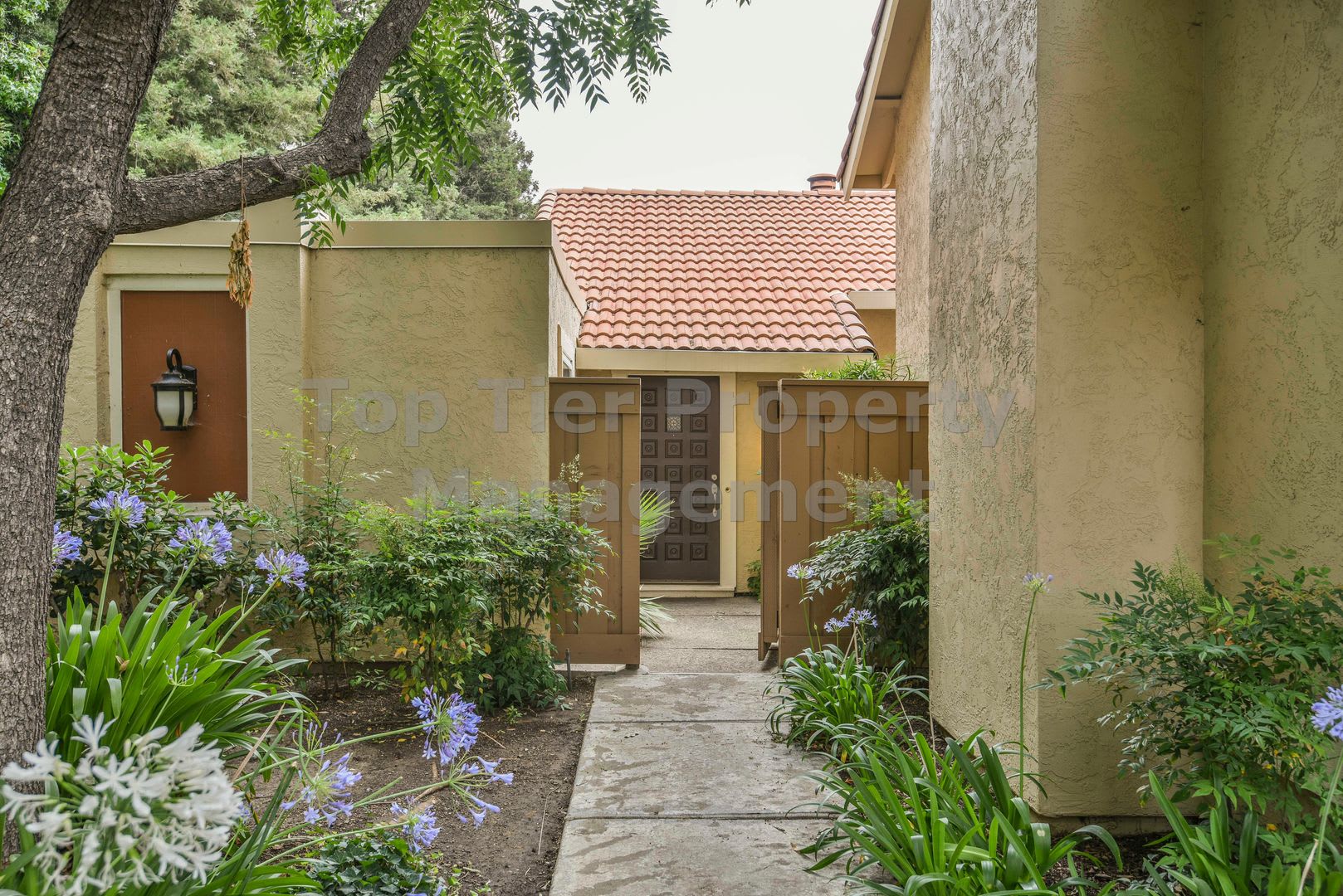 Beautiful 2 Bd 2 Ba 1217 Sqft Townhouse In Desirable Walnut Creek Neighborhood Available October 3Rd – photo 1