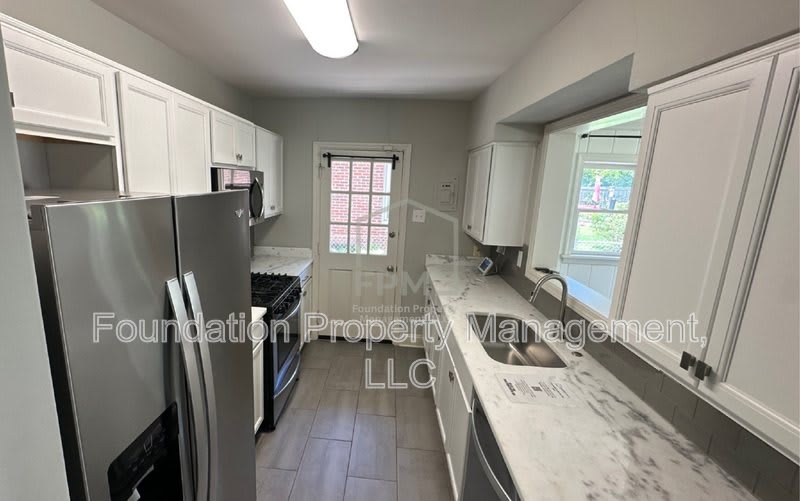 3568 Philwood Avenue – photo 3