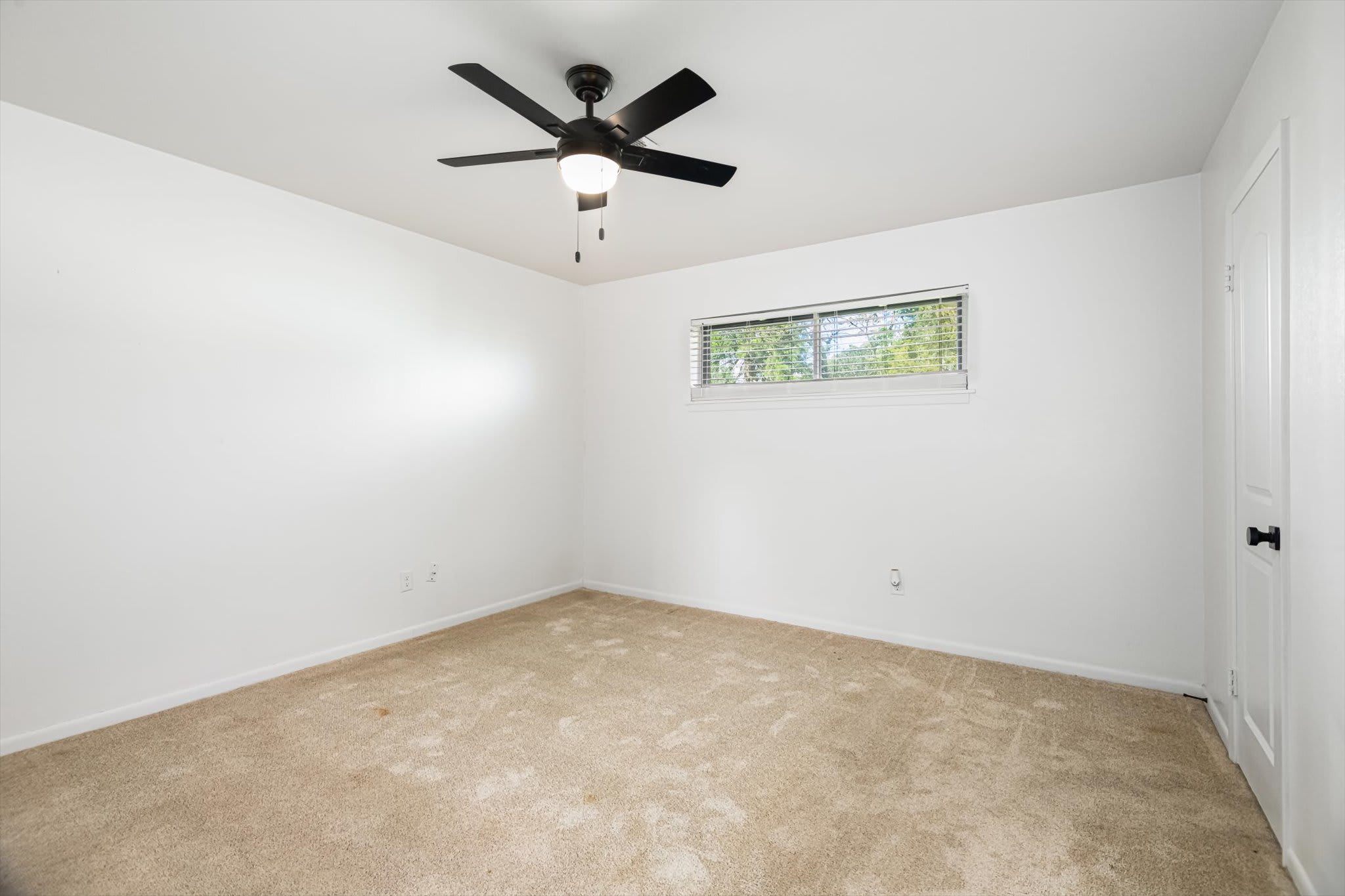416 Southern Oaks Drive – photo 4