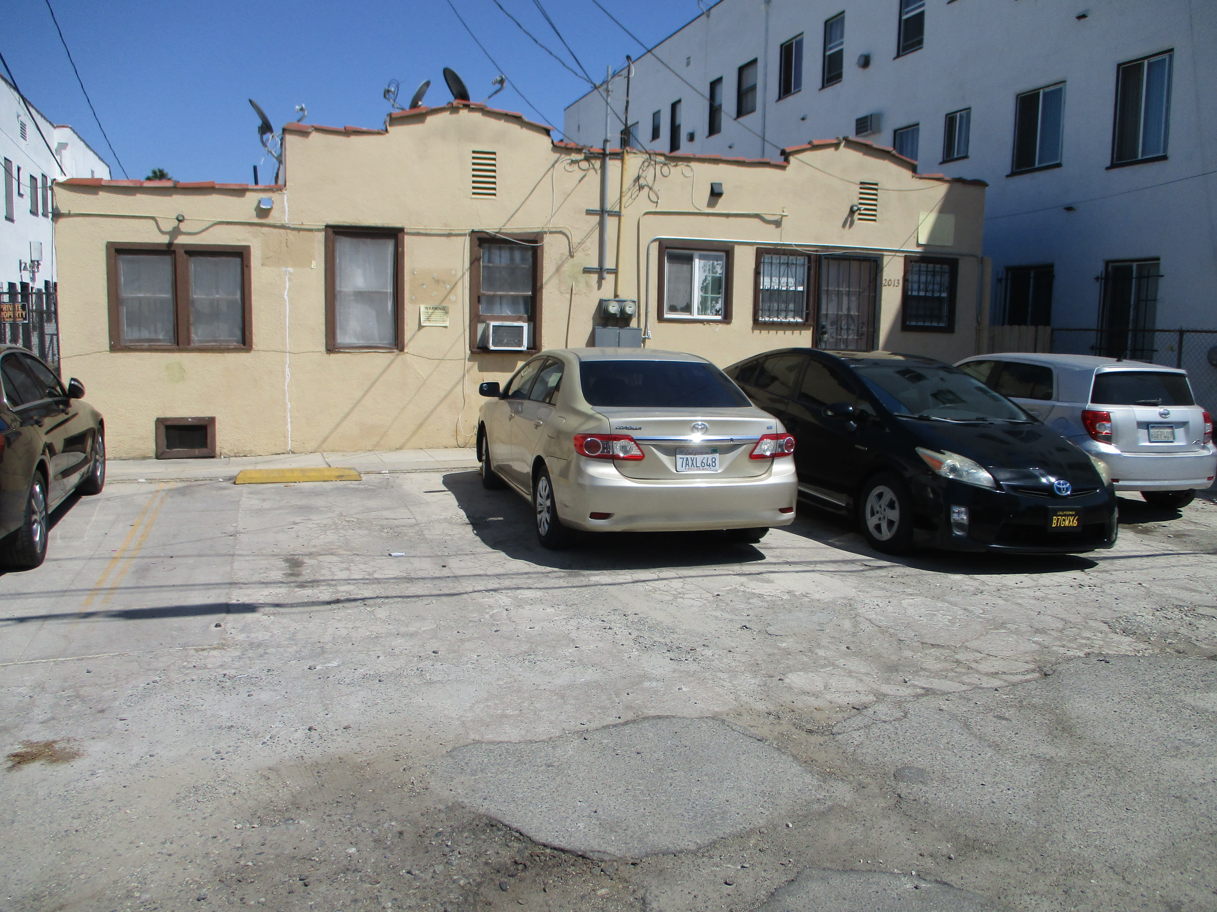 2013 E 2Nd St – photo 1