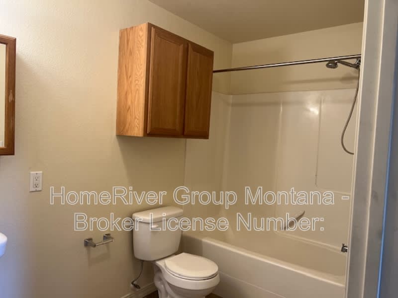 2209 S 12th St W – photo 5