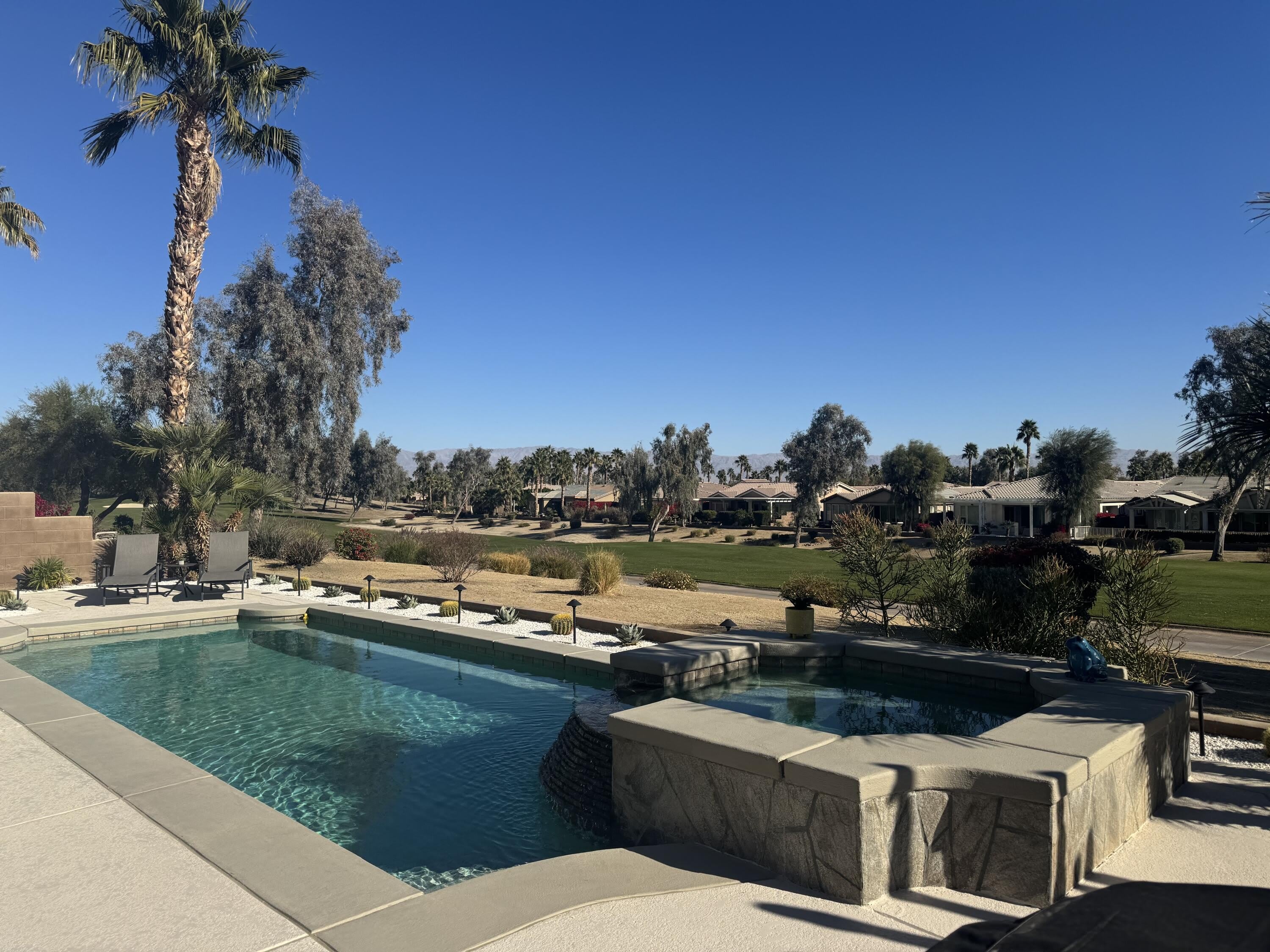 61722 Topaz Drive – photo 1