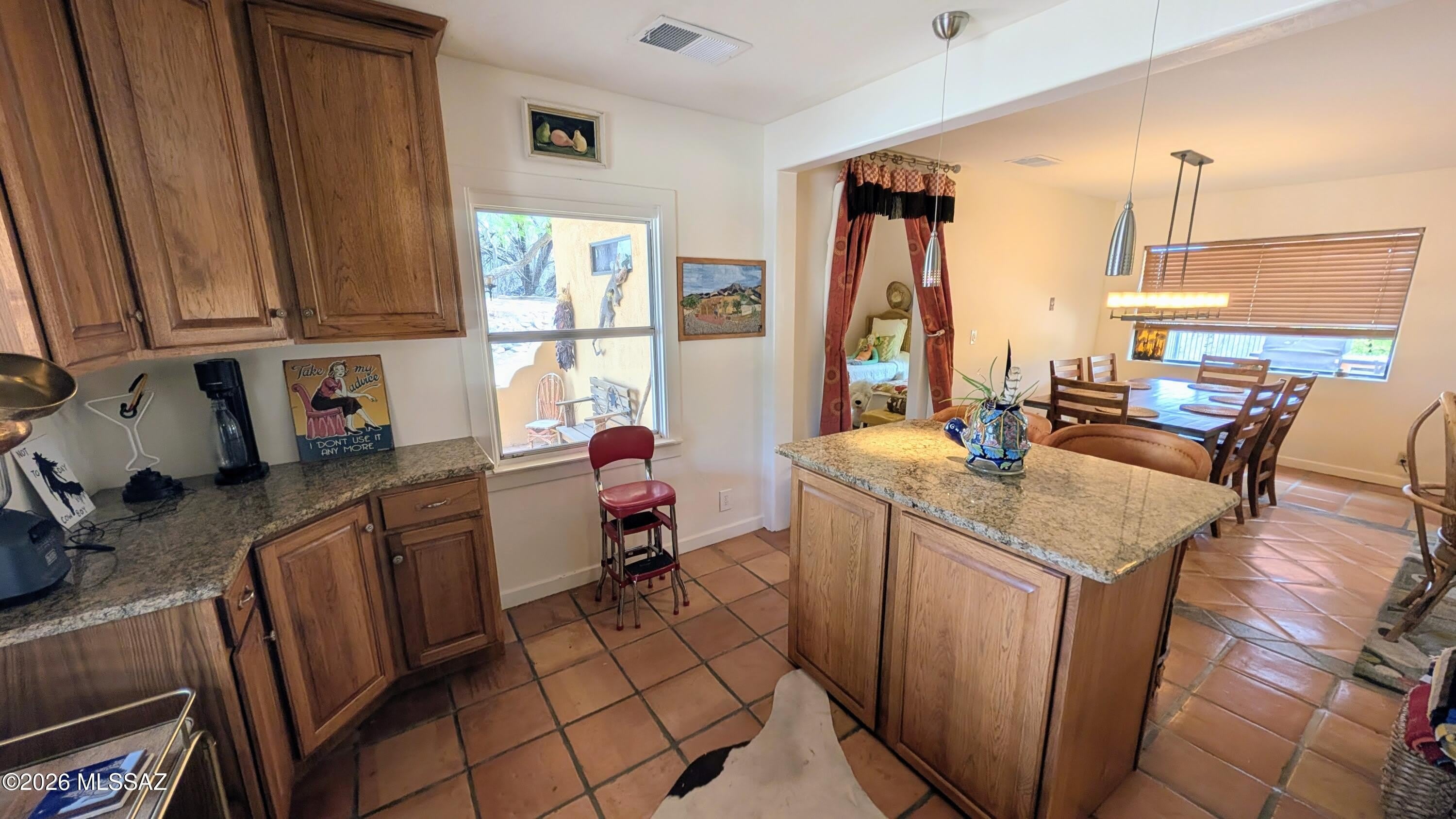 4001 E Rollins Road – photo 5