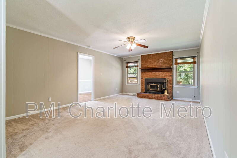 8615 Beechbrooke Rd – photo 3