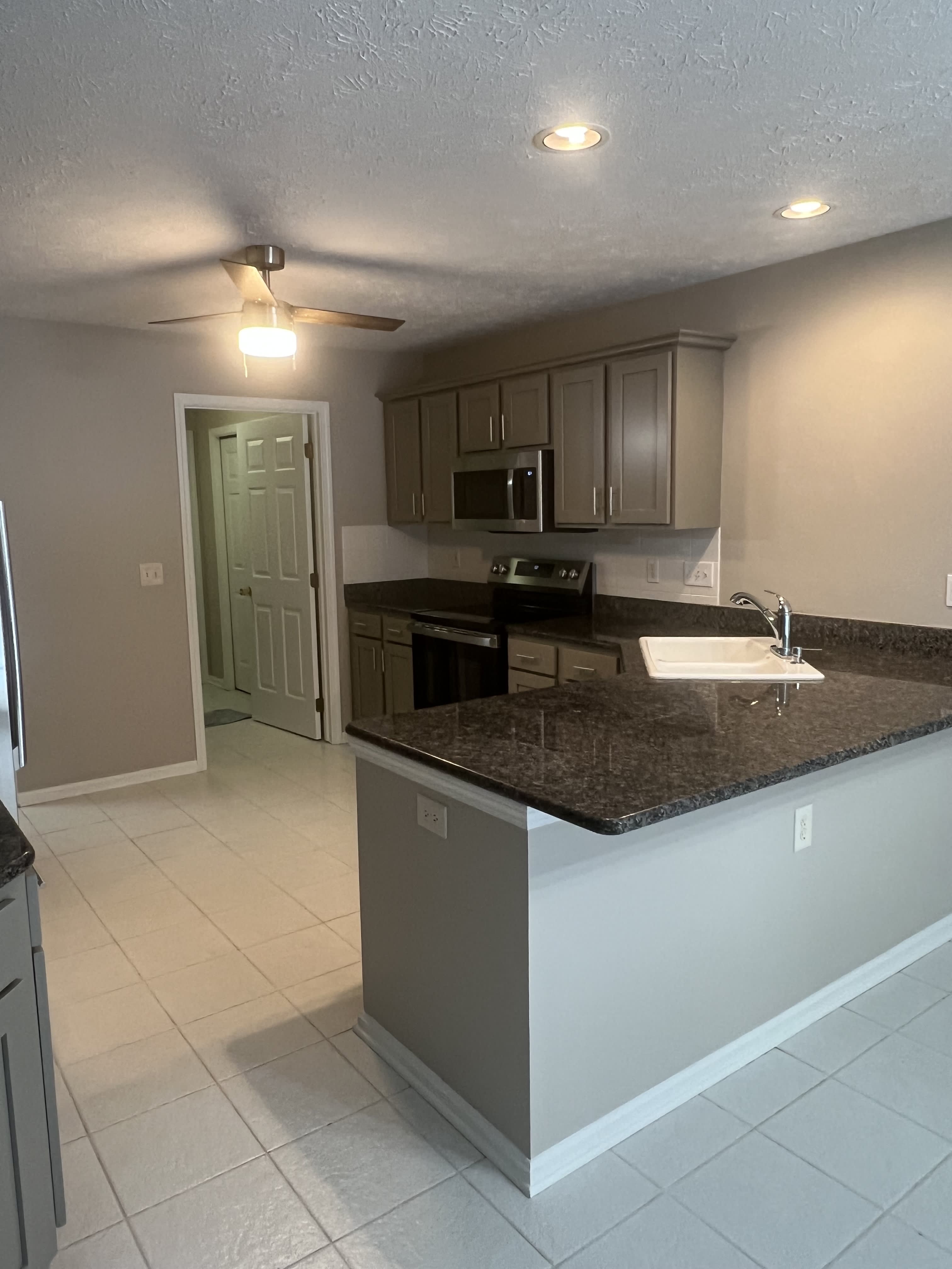 36447 North Reserve Circle – photo 5