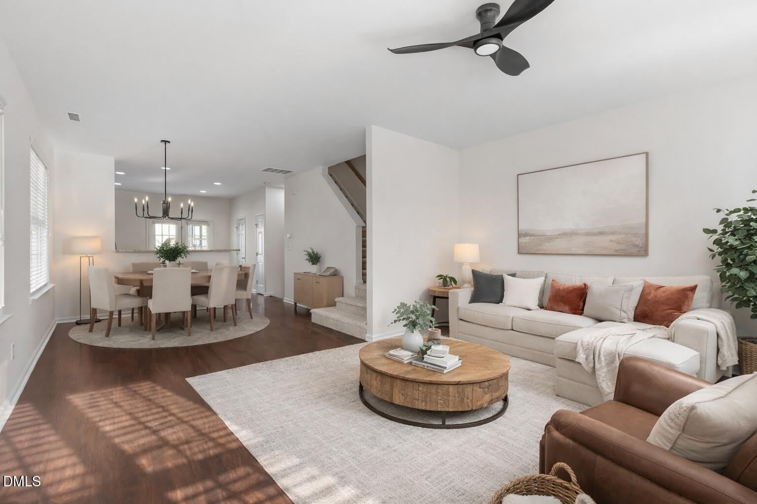 211 Michigan Avenue – photo 1