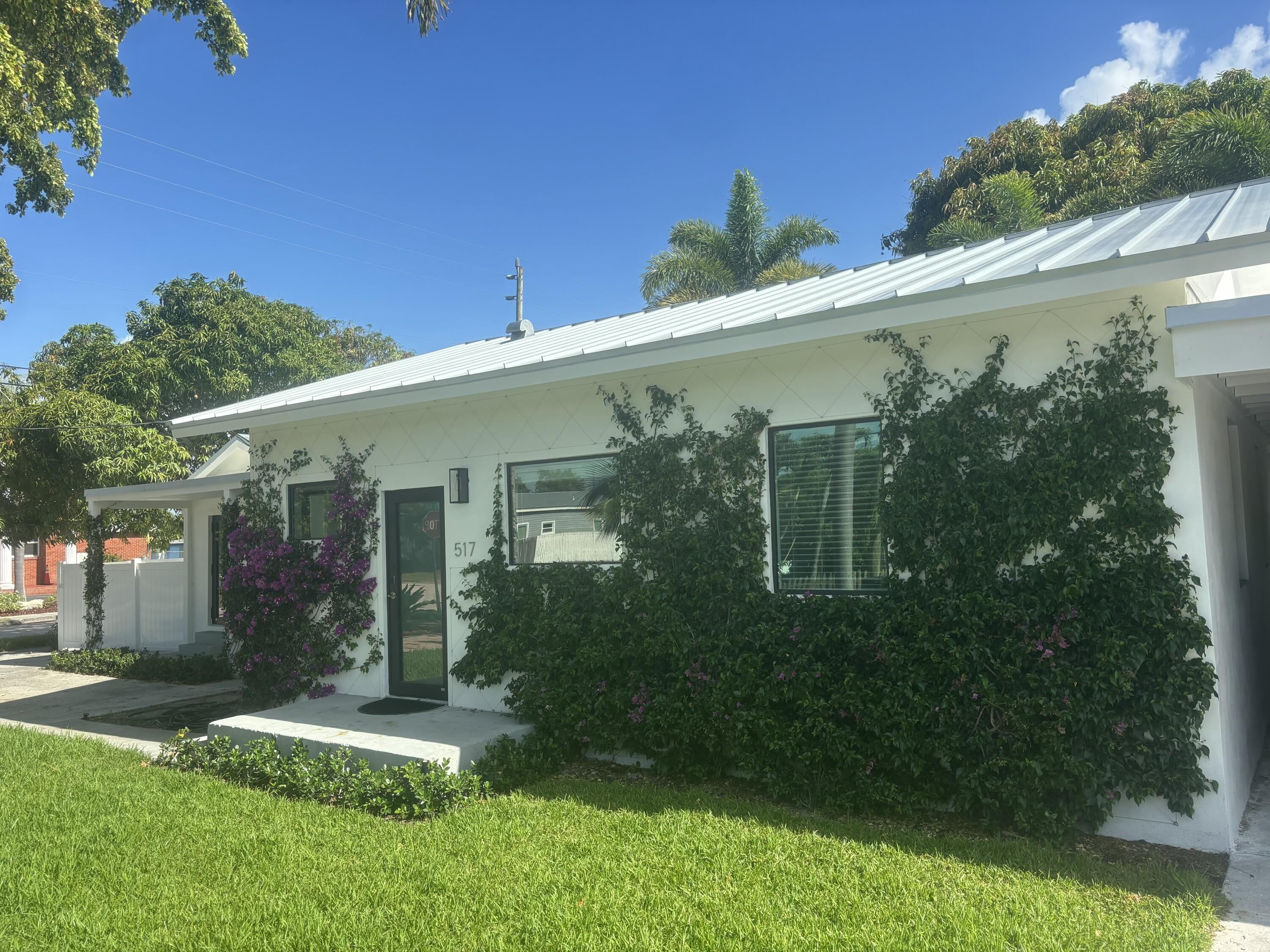 517 Nw 1St Street – photo 1