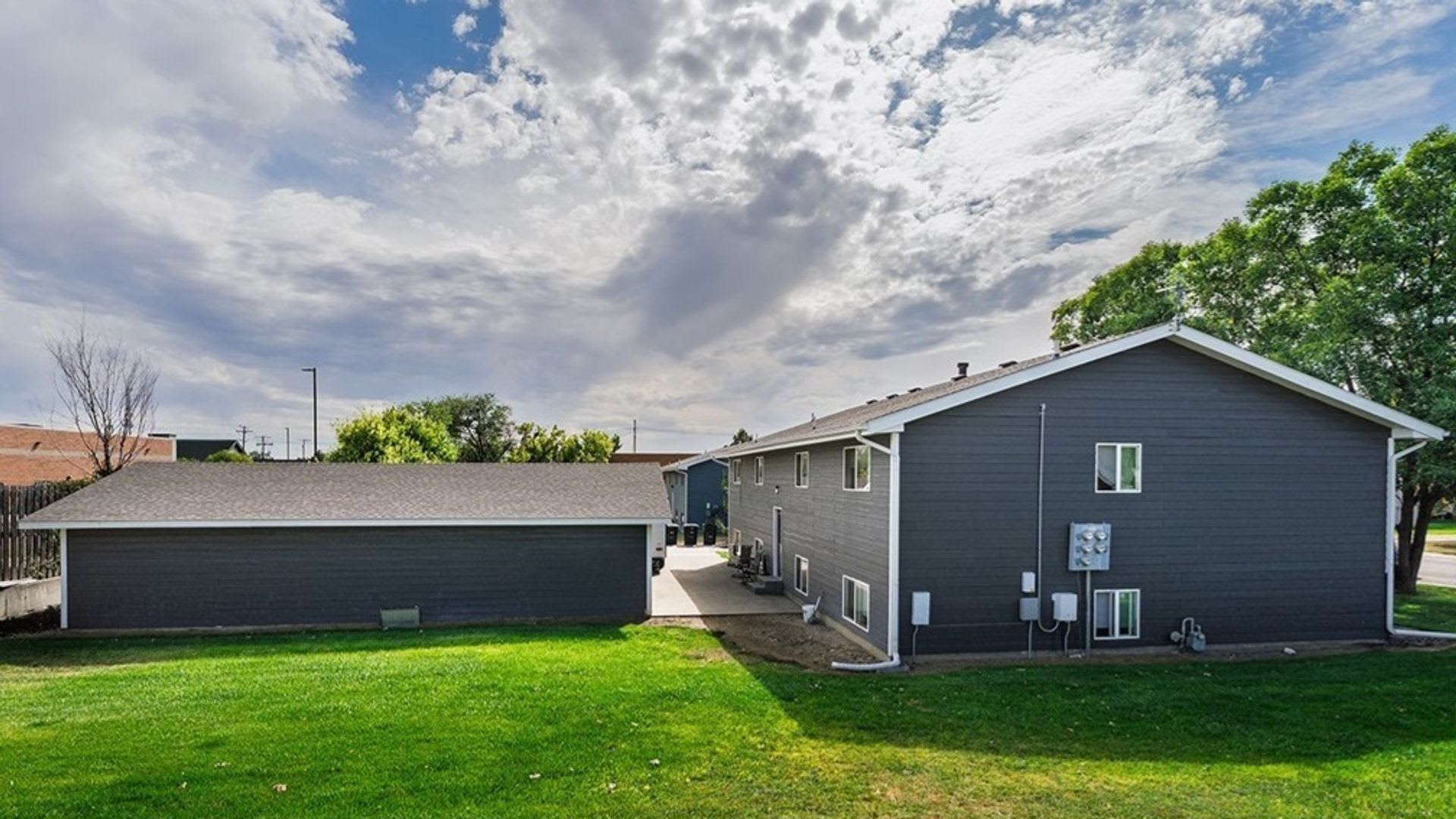 1621 Kelby Dr – photo 2