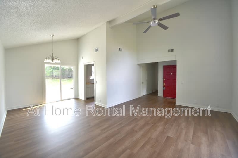 7114 East 98th Street – photo 5