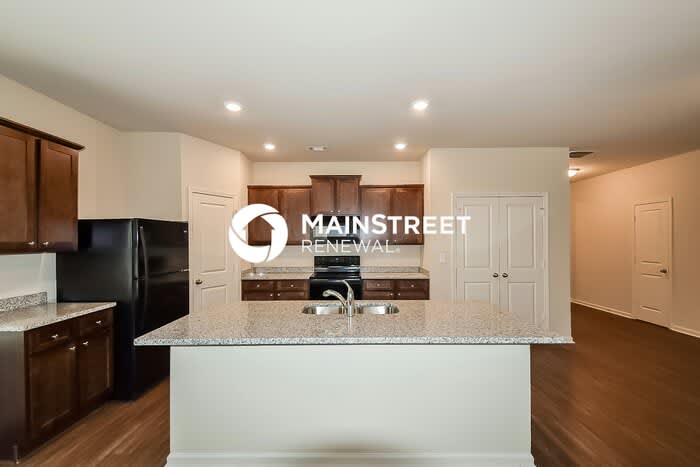 218 Augusta Woods Drive – photo 5