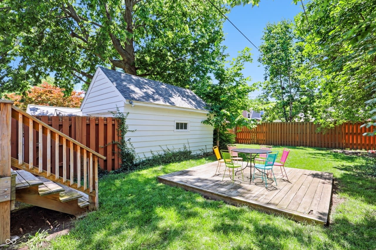 223 Lincoln Street – photo 3