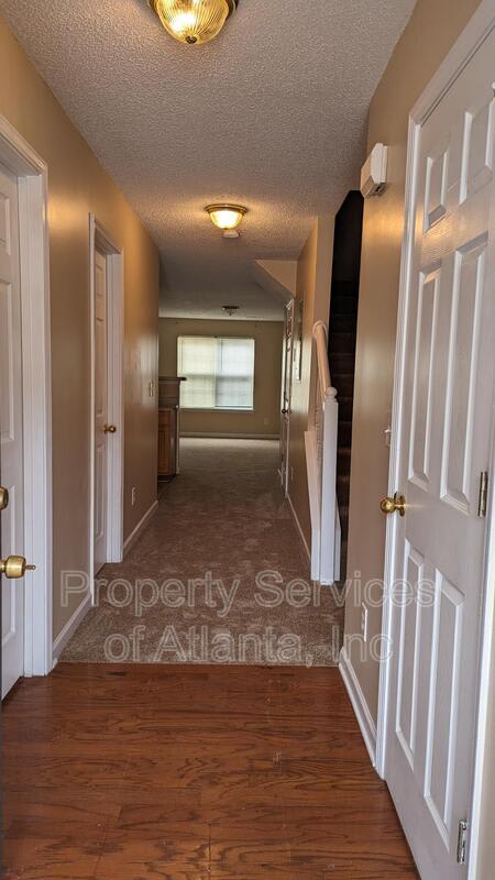 2207 Miranda Dr – photo 2