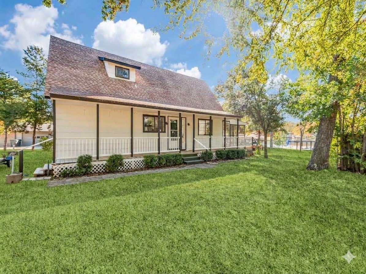 504 Kiowa Drive E – photo 3