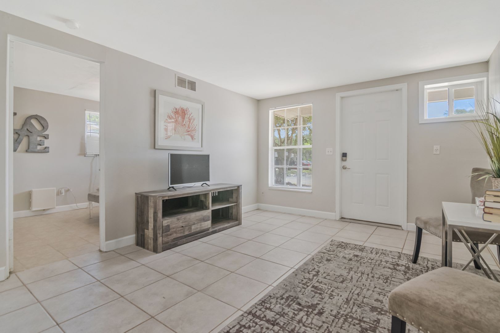 Move In Ready 1Br 1Ba Duplex In Brandon Fl 1 250 Month Across From Brandon Mall – photo 5