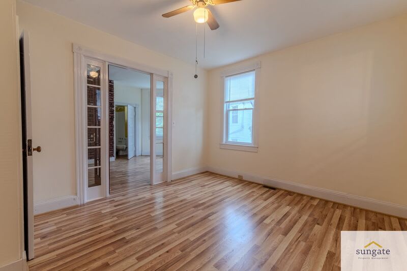 2900 E Strathmore Ave – photo 5
