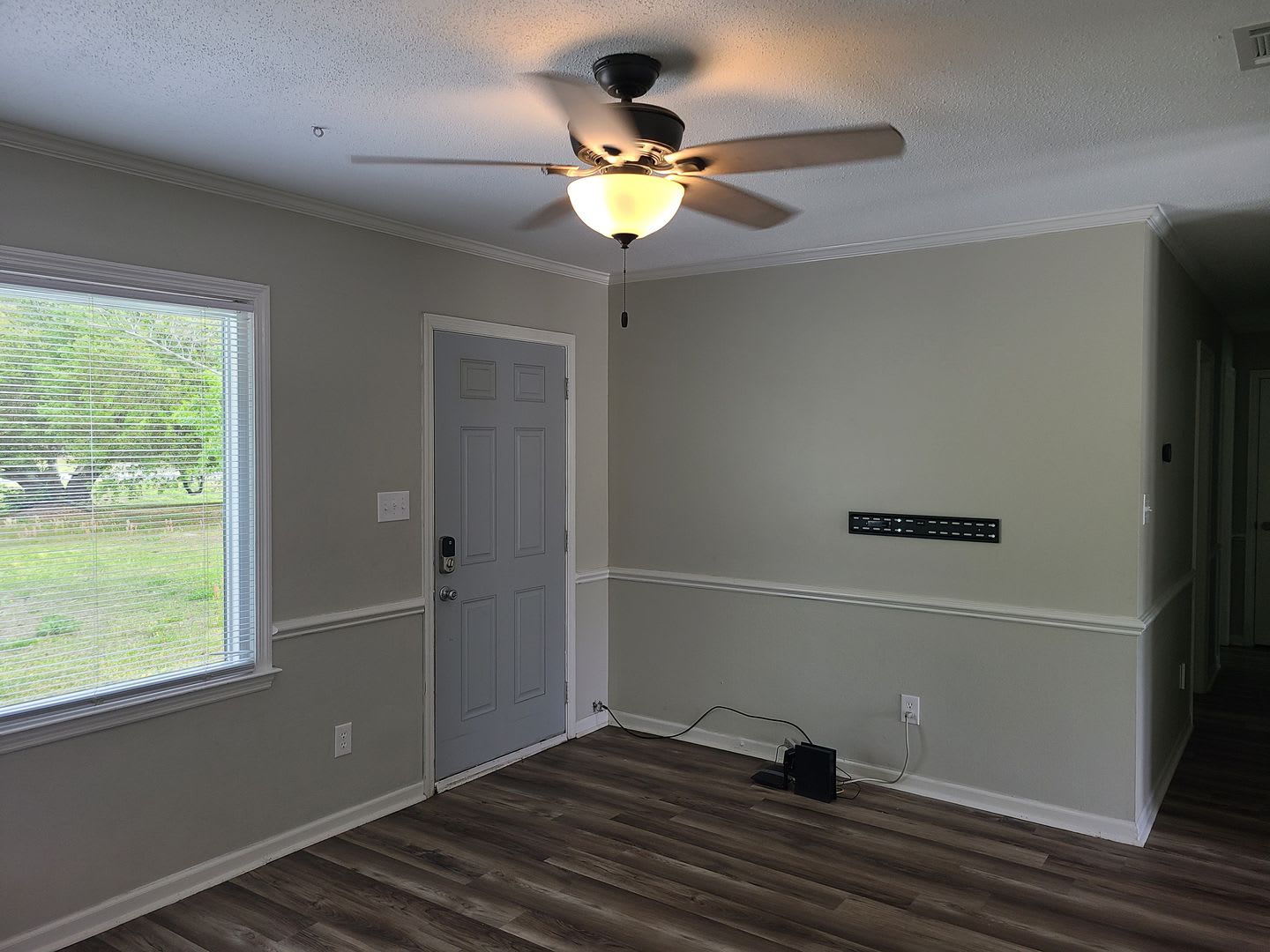 3 bedroom, 2 bath unfurnished home – photo 4
