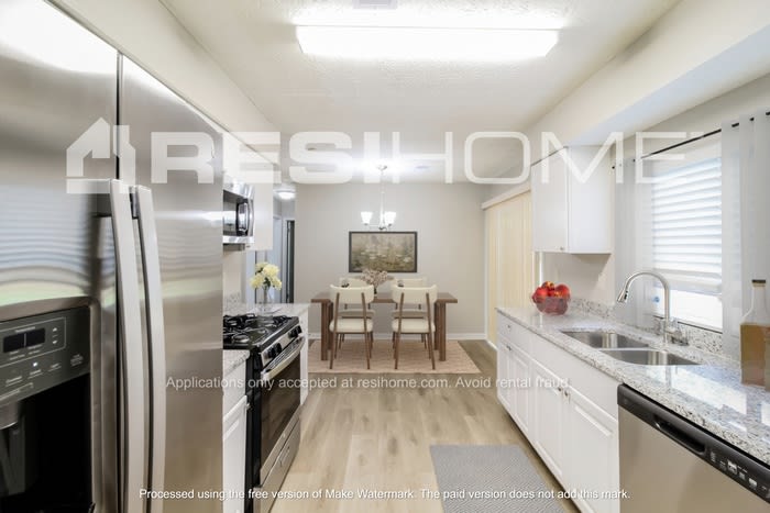 8962 Ashwood Drive – photo 2