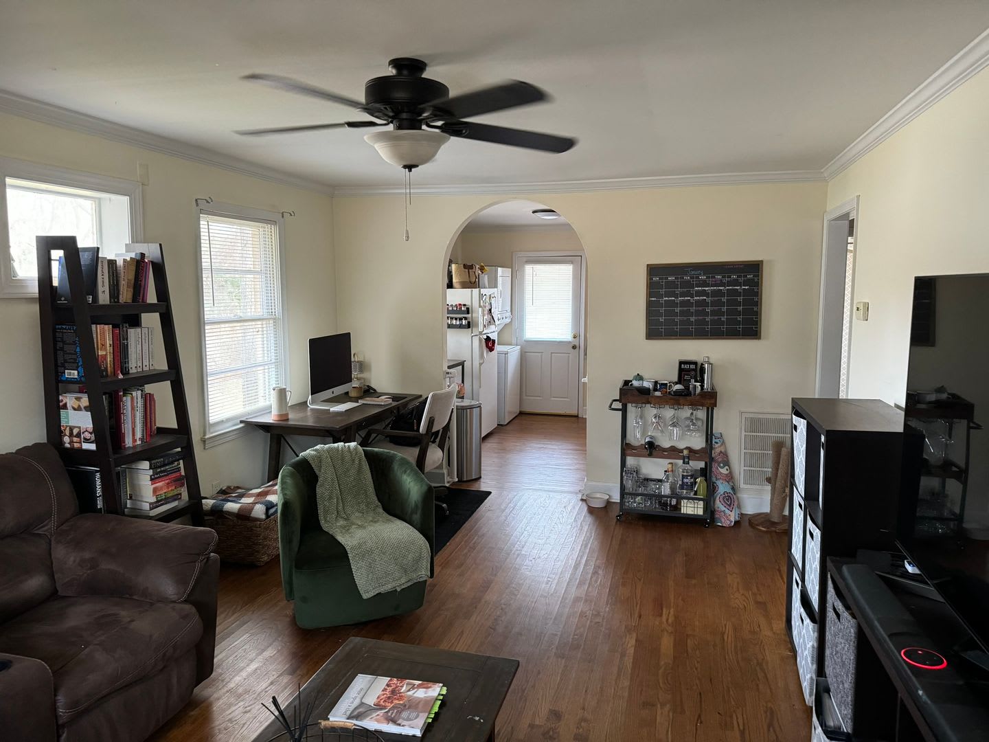 Cute And Quiet West Side Duplex – photo 4