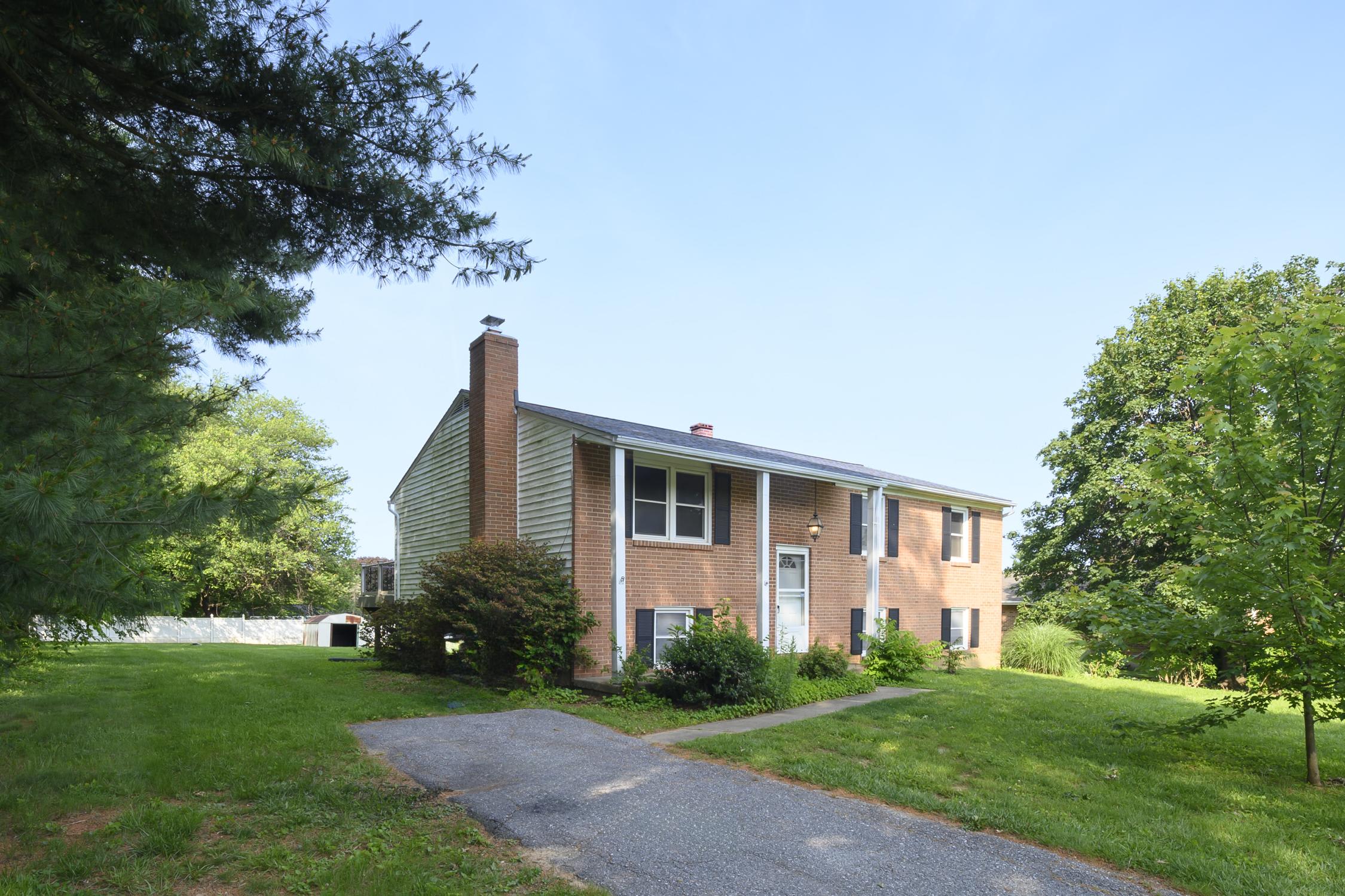 102 Roosevelt Road – photo 3
