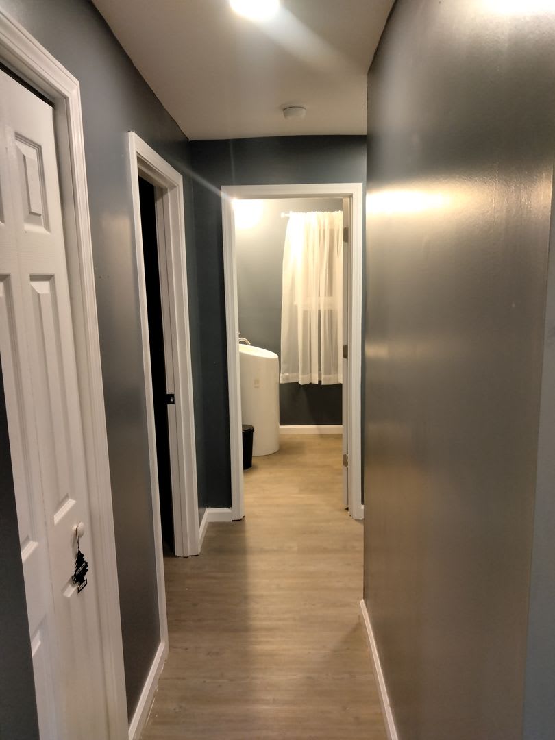 Room in 5 Bedroom Home in Statesville – photo 5