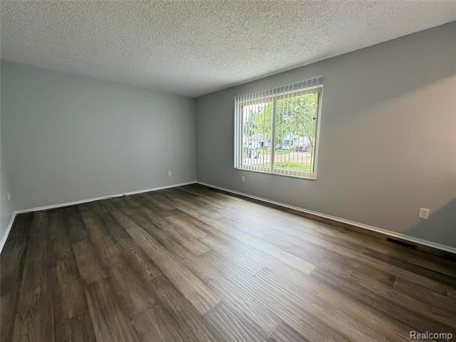 1746 Brookline Street – photo 4