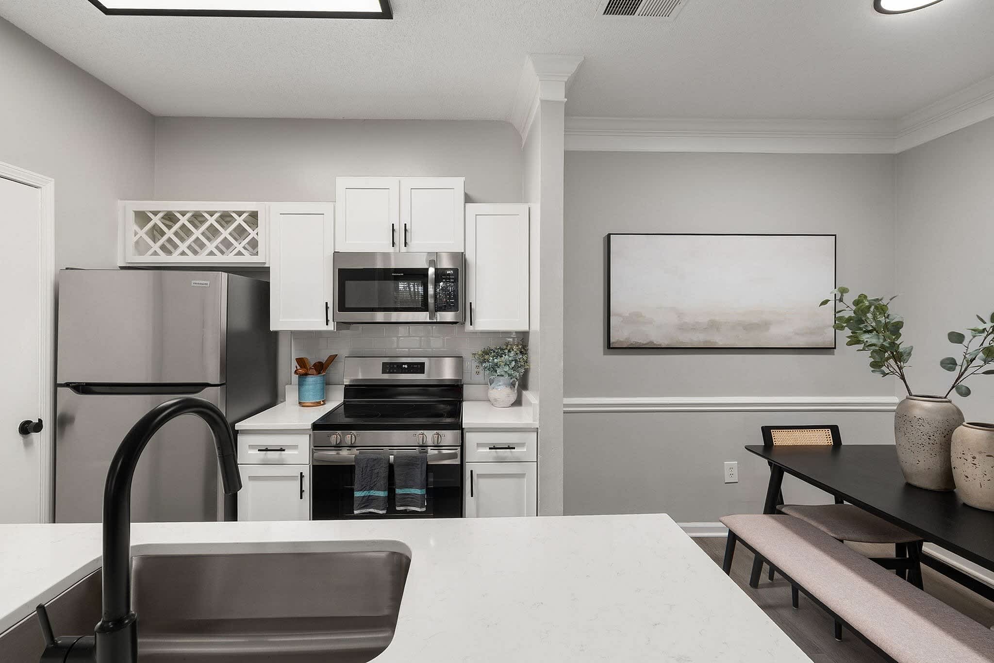Avana Creekside – photo 3