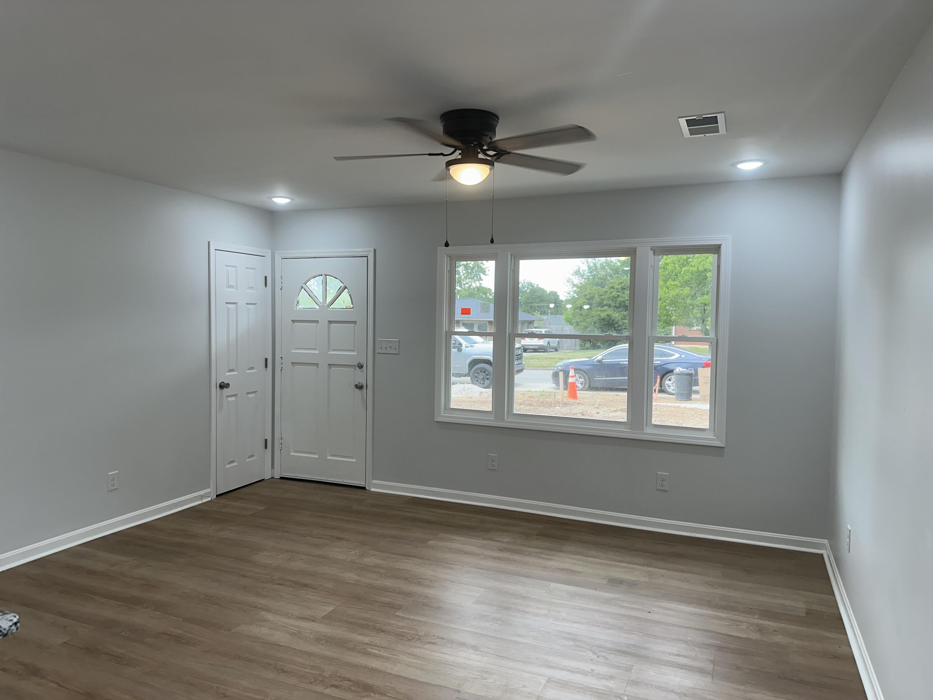 686 Eden Road – photo 2