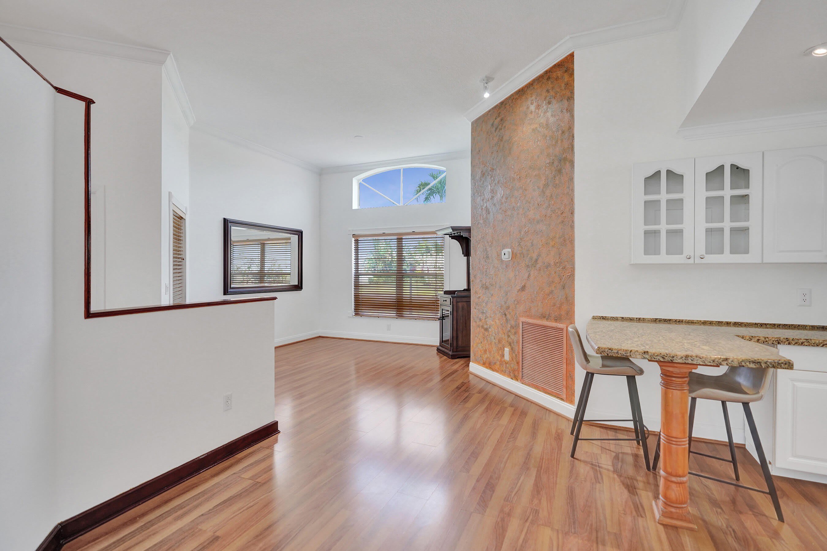 6817 Barnwell Drive – photo 4