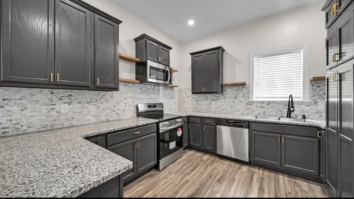 1707 Nelson Avenue – photo 4