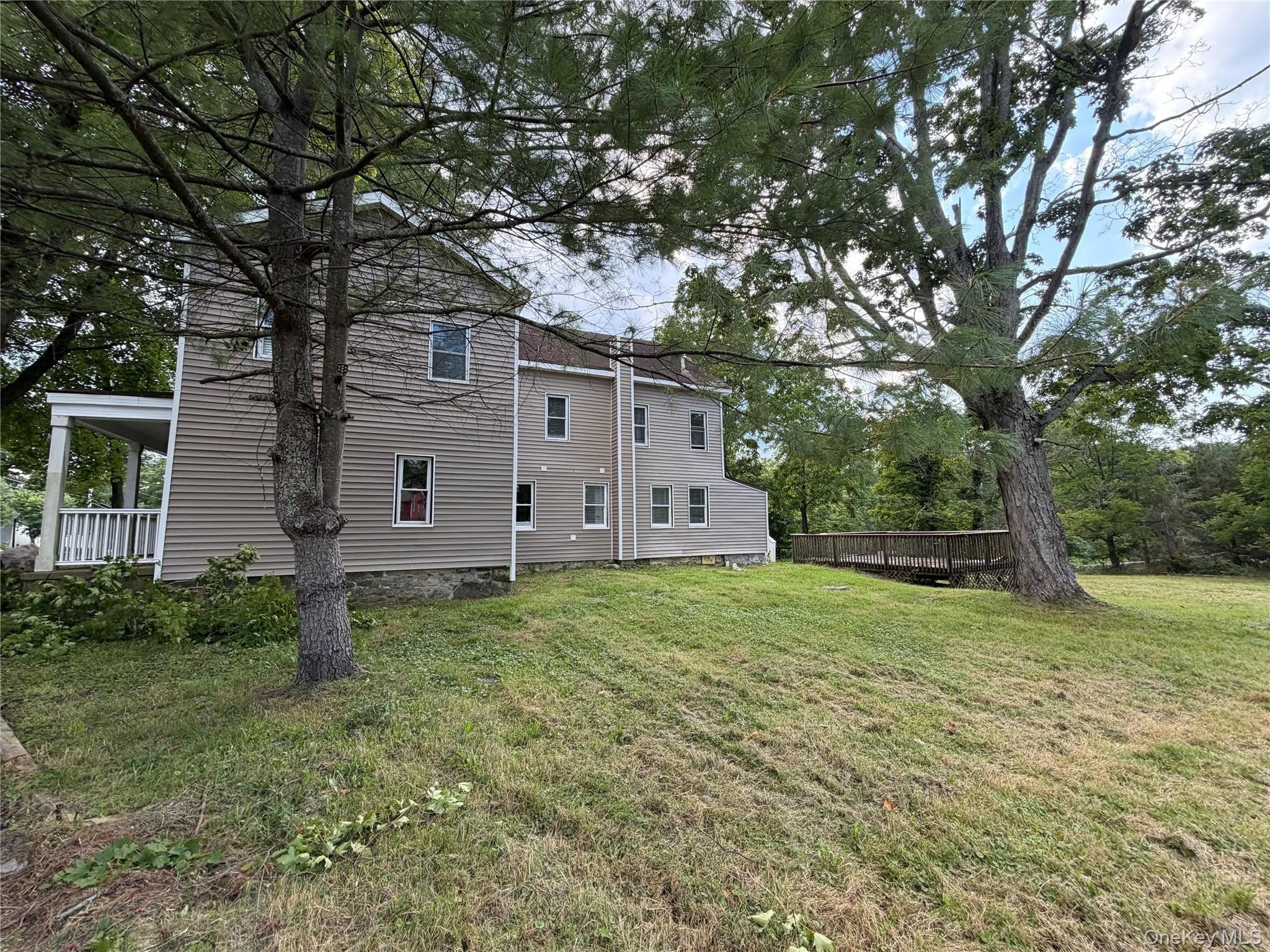 1445 Burlingham Road – photo 2
