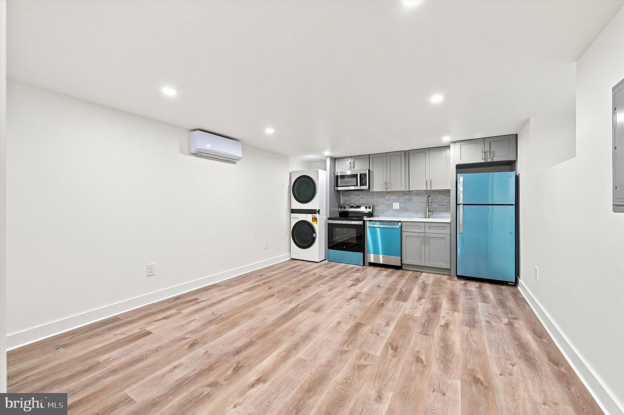 5601 HUNTER Street – photo 2
