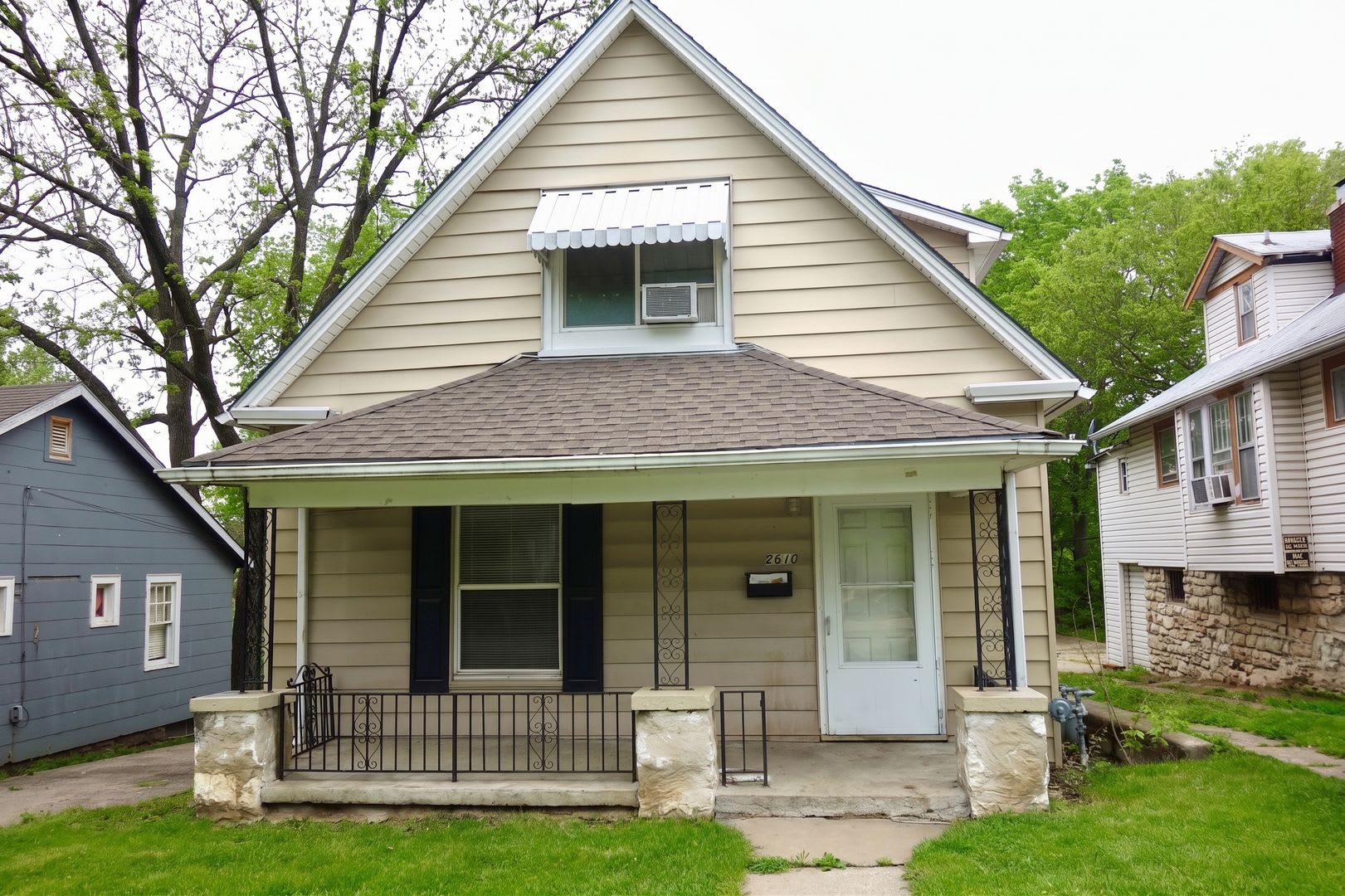 COZY 2-BEDROOM HOME FOR RENT! – photo 1
