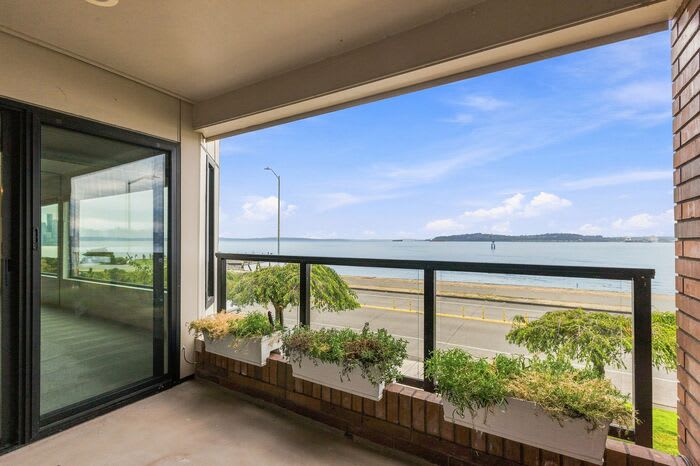 1140 Alki Avenue Southwest – photo 4