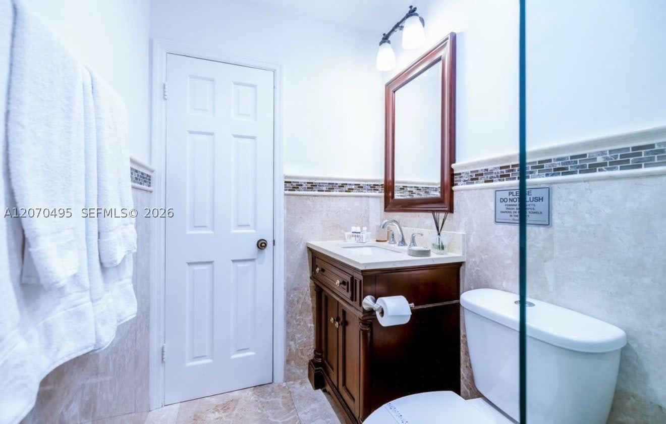 12440 SW 207th Ter – photo 5