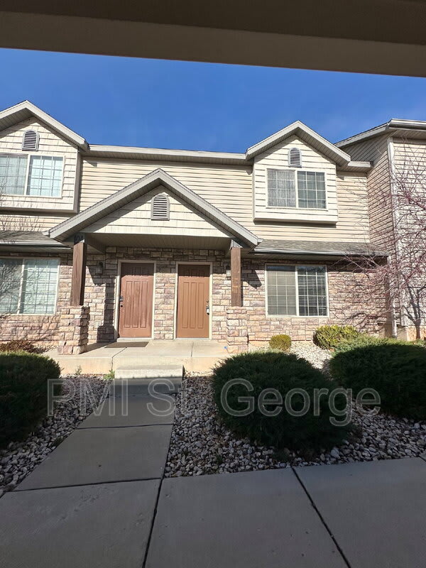 340 W 1425 N – photo 2